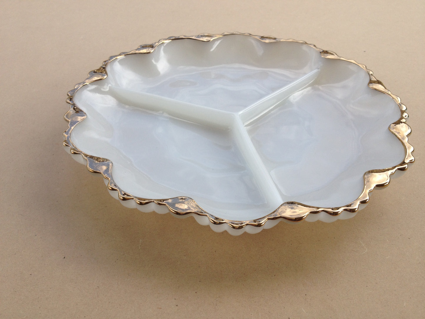 Circular White Glass Serving Dish with Gold Edge