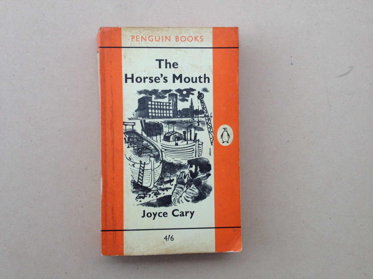 Penguin Series The Horse's Mouth by Joyce Cary - Softcover