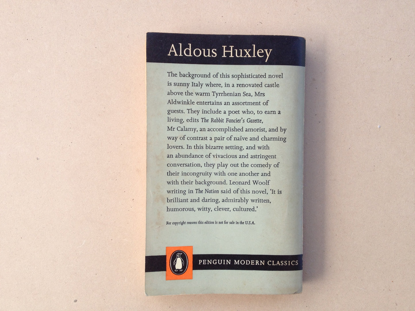 Penguin Modern Classics Those Barren Leaves by Aldous Huxley - Softcover