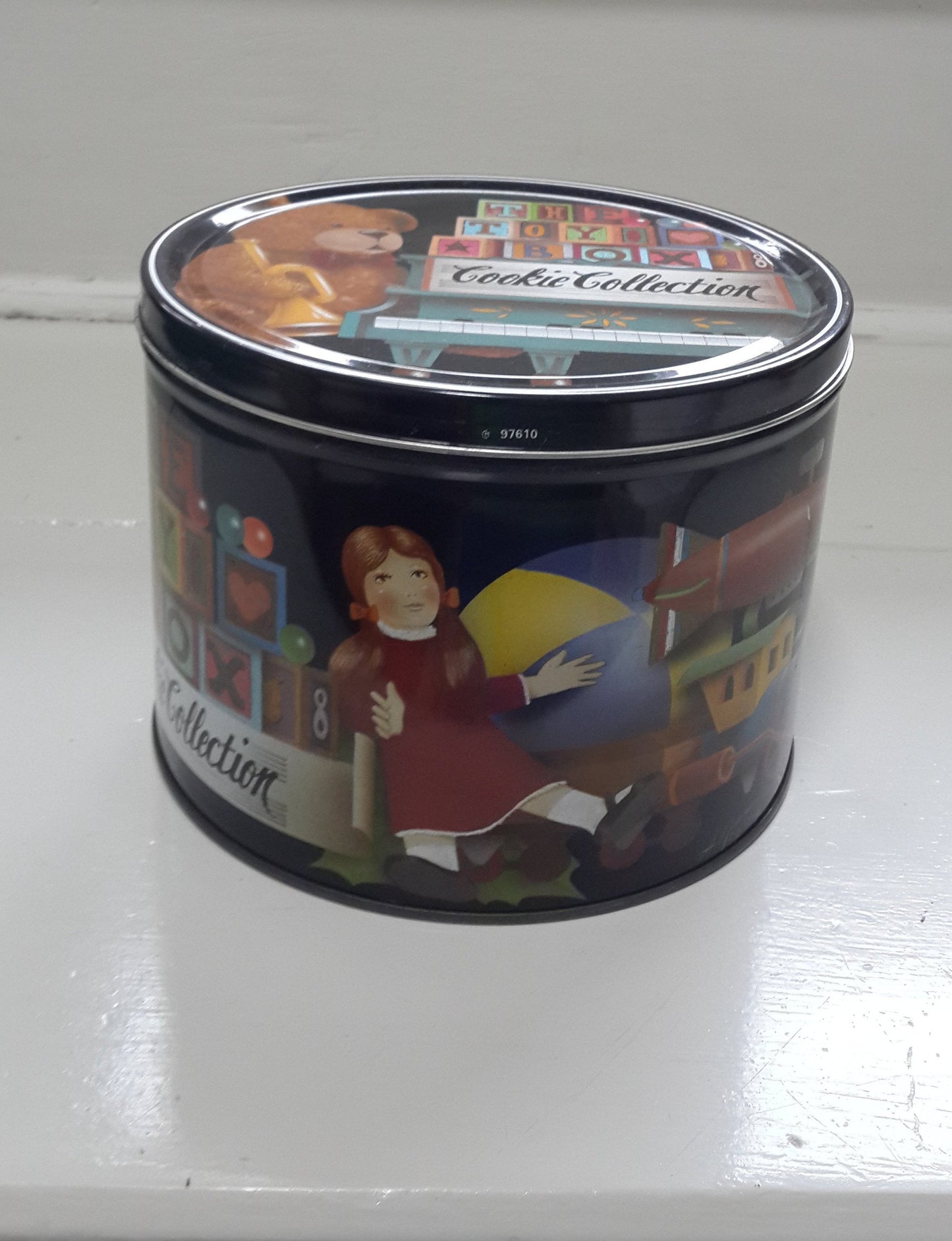 Cookie Collection Round Tin