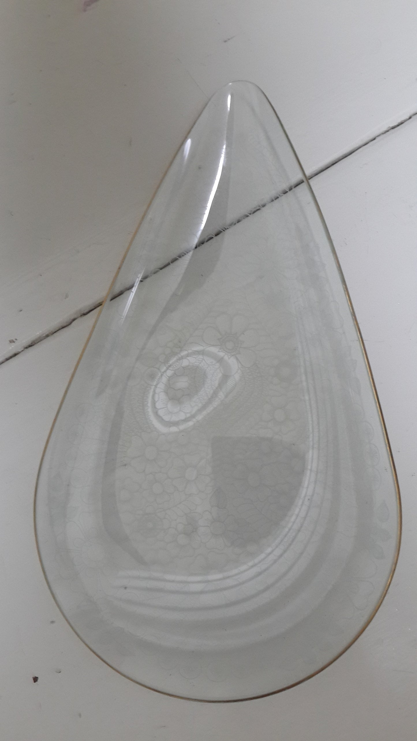 Teardrop Glass Floral Dish